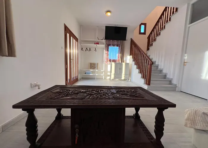 ヴィラ First Eco-villa