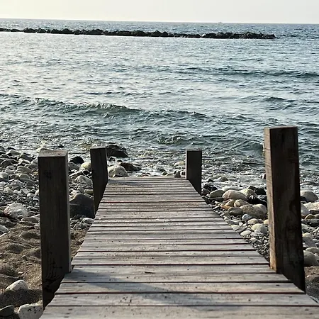 빌라 First Eco-villa *