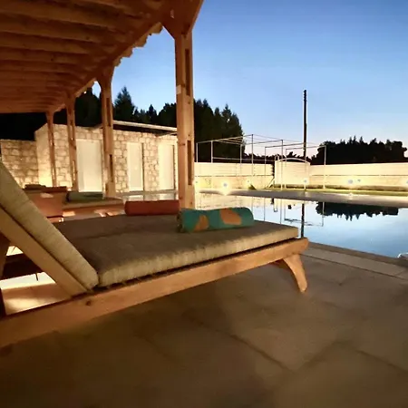 빌라 First Eco-villa 폴리스