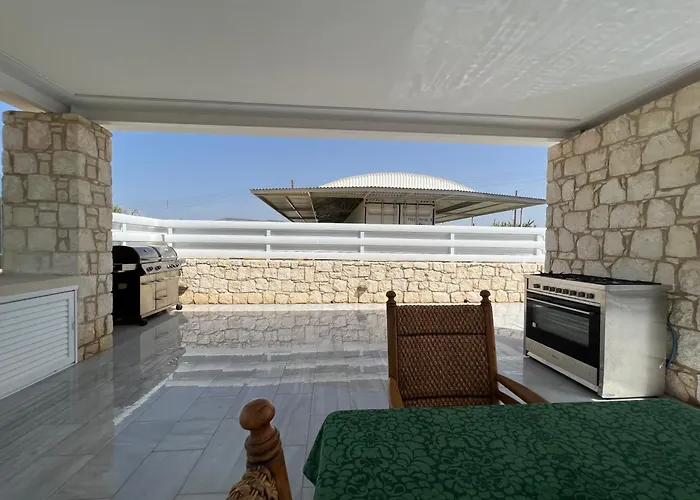 First Eco-villa فيلة Polis